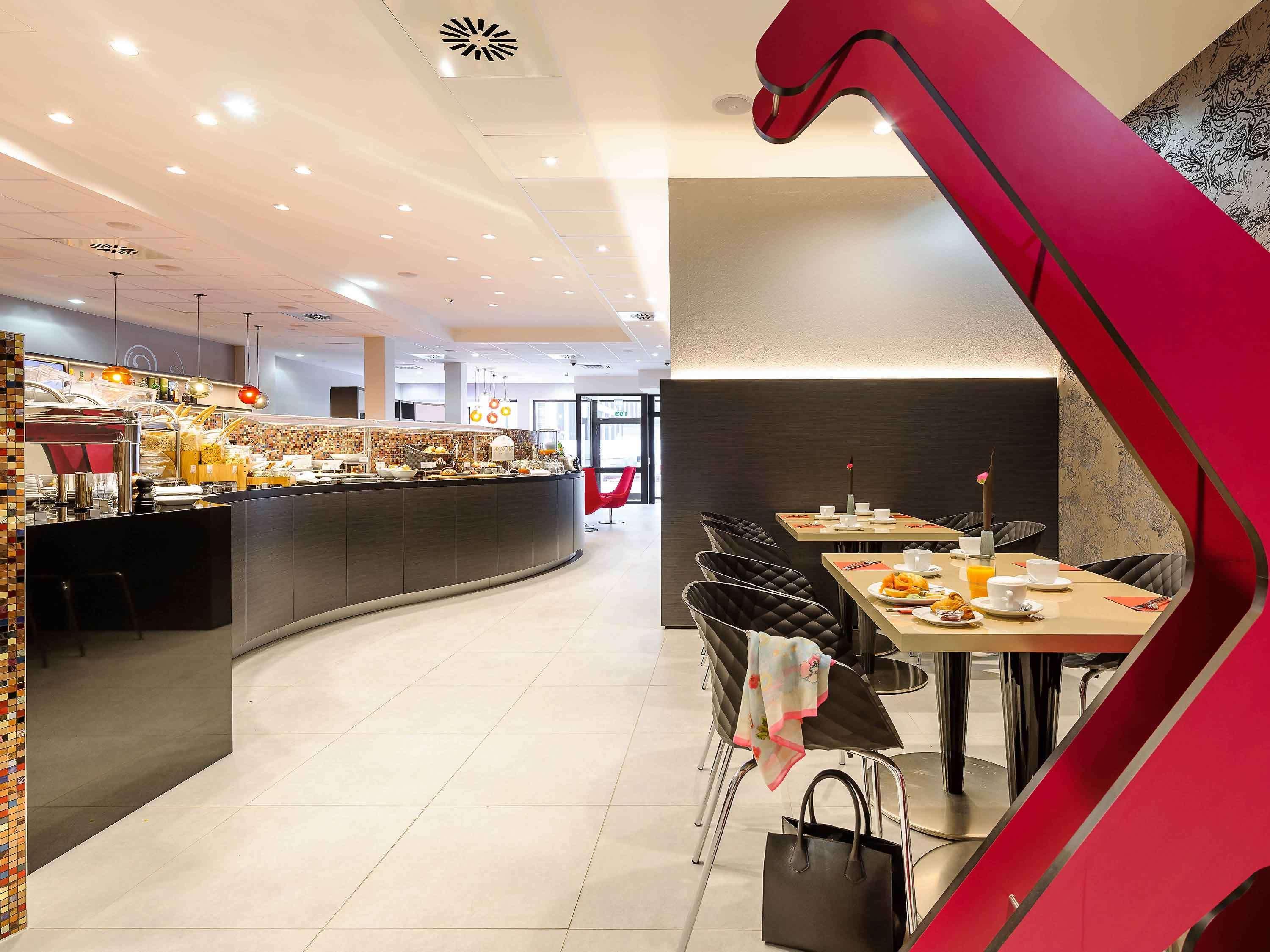 Mercure Hotel Duesseldorf Zentrum Dış mekan fotoğraf