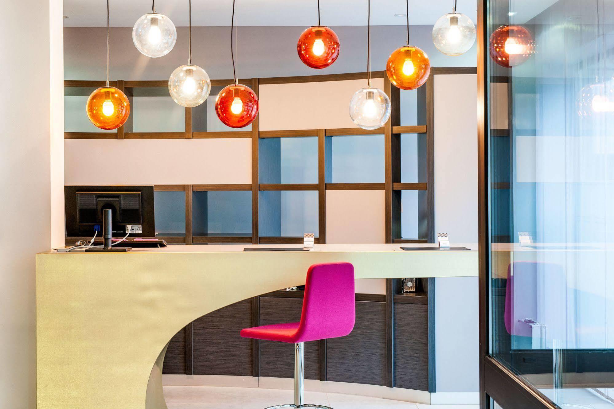 Mercure Hotel Duesseldorf Zentrum Dış mekan fotoğraf